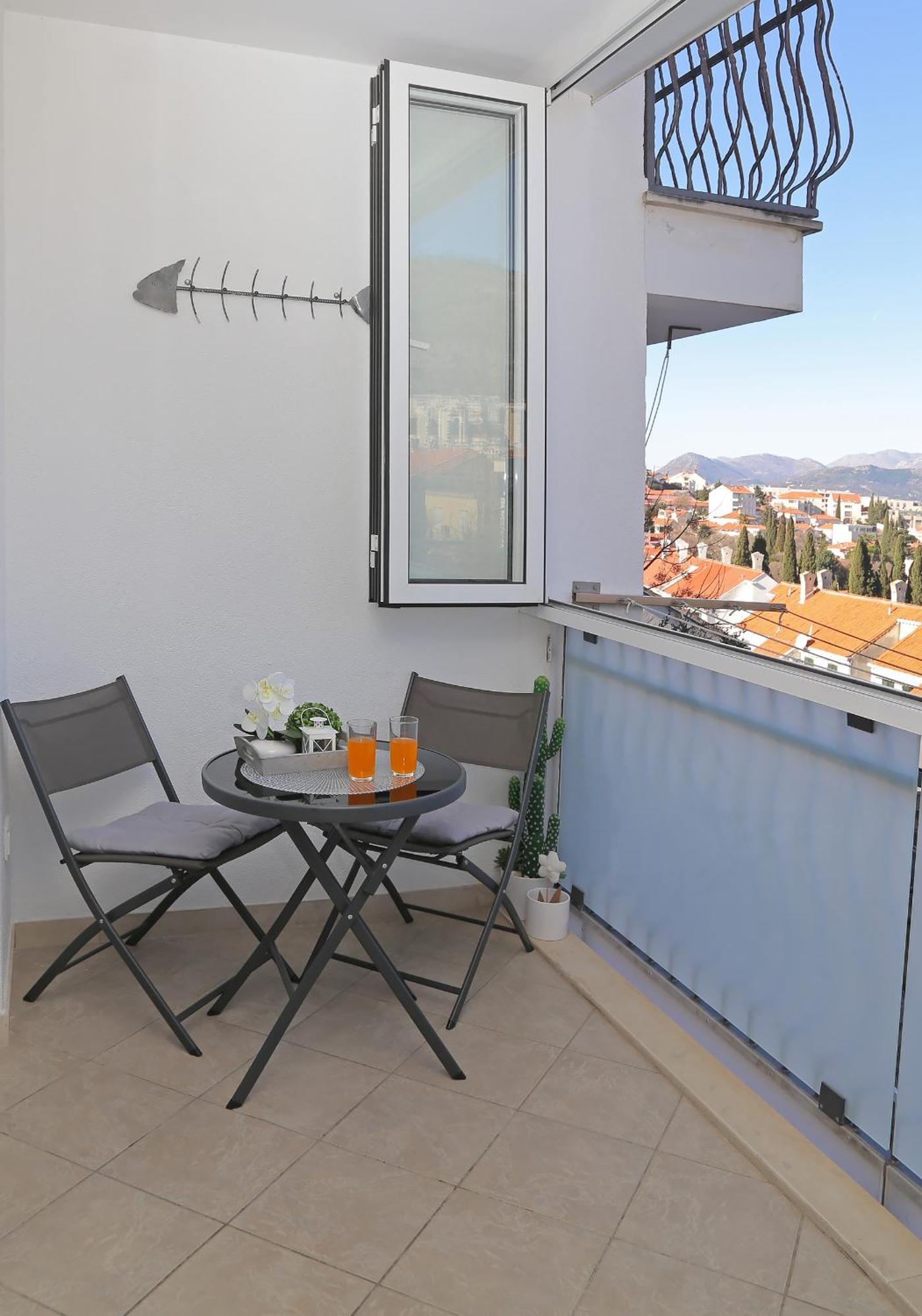 Mirror Apartment Ragusa Esterno foto